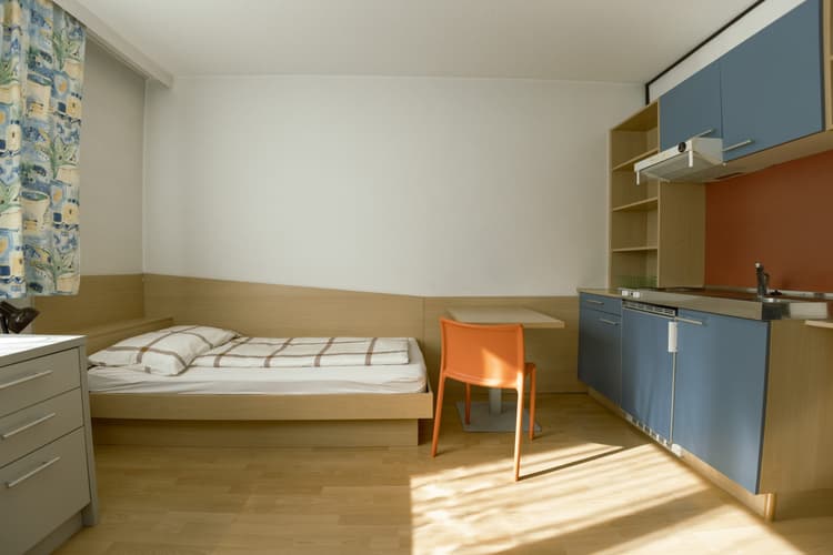 Einzelzimmer mit Kochecke